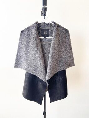 Red 23 Gray Draped Vest Shawl Size S